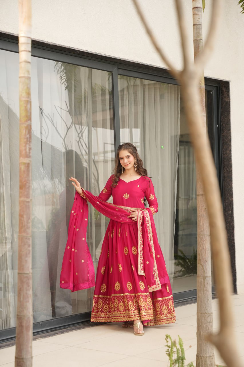 Women's Cotton Embroidered Anarkali Gown With Dupatta Set - Image 29